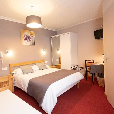 Hotel Restaurant Le Centre Lélex Екстериор снимка